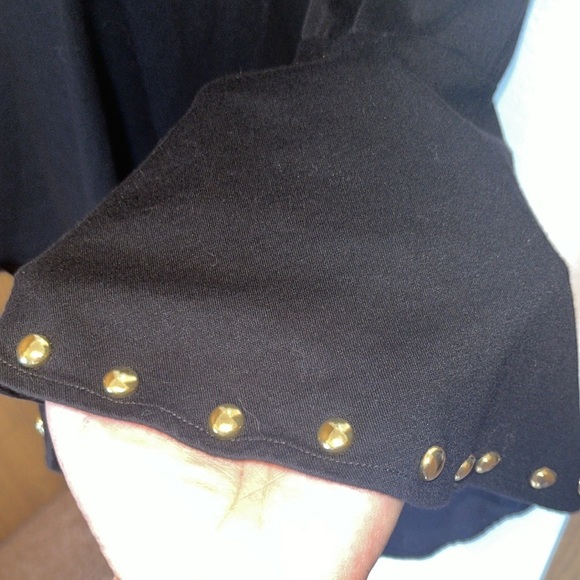 Michael Kors black 3/4 length bell sleeve top with gold metal accents size L - Picture 4 of 9